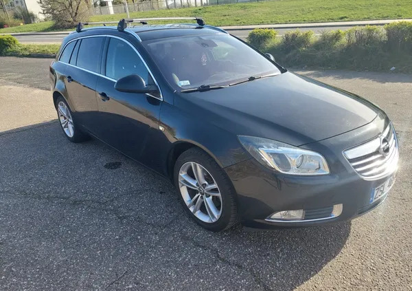 samochody osobowe Opel Insignia cena 22000 przebieg: 289000, rok produkcji 2010 z Koszalin